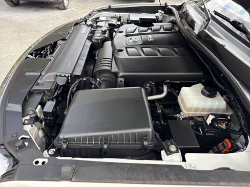 Used 2020 Nissan Armada Platinum w/ Platinum Reserve Package image 40