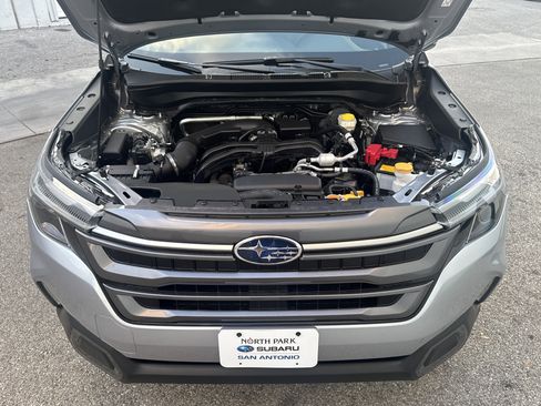 New 2025 Subaru Forester Limited image 9