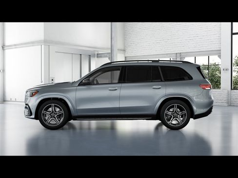 New 2026 Mercedes-Benz GLS 450 4MATIC image 29