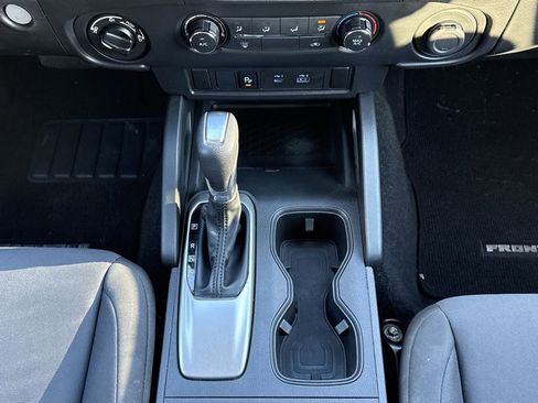 Used 2022 Nissan Frontier S w/ Technology Package image 19
