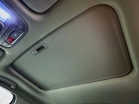 Used 2025 Kia Telluride S AWD/4WD image 26