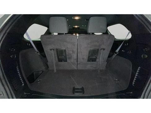 Used 2024 Dodge Durango SXT w/ SXT Blacktop Group AWD/4WD image 17