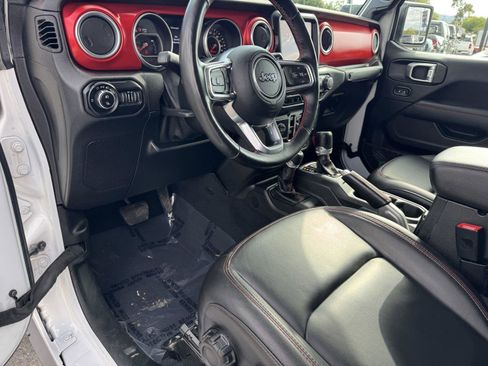 Used 2021 Jeep Gladiator Rubicon AWD/4WD image 23