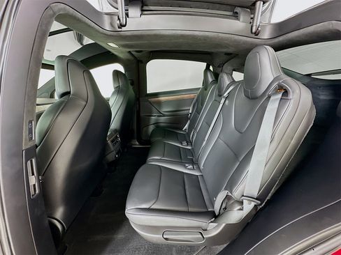 Used 2018 Tesla Model X P100D image 25
