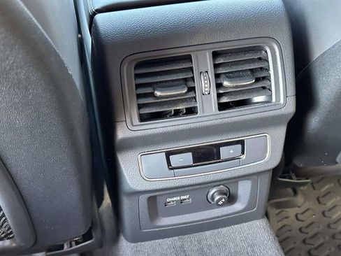 Used 2023 Audi SQ5 Premium Plus w/ Premium Plus Package AWD/4WD image 14