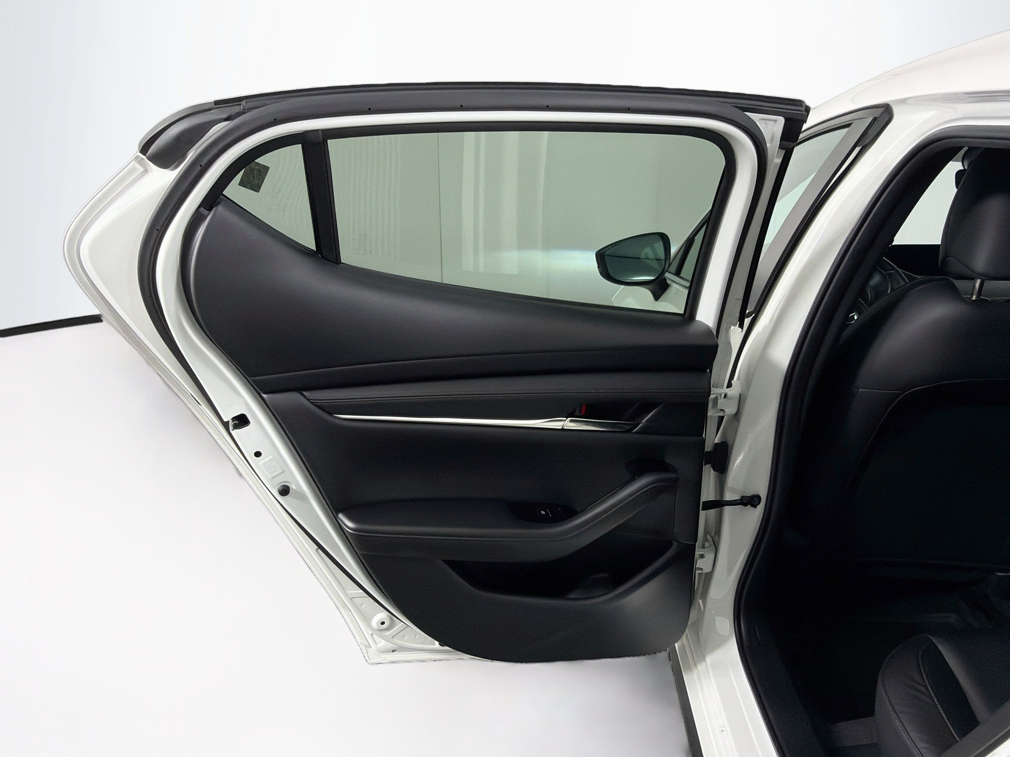 Used 2024 MAZDA MAZDA3 s FWD image 26