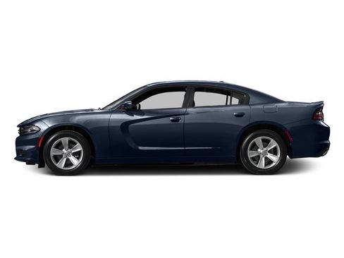 Used 2016 Dodge Charger SE w/ Blacktop Package RWD image 6