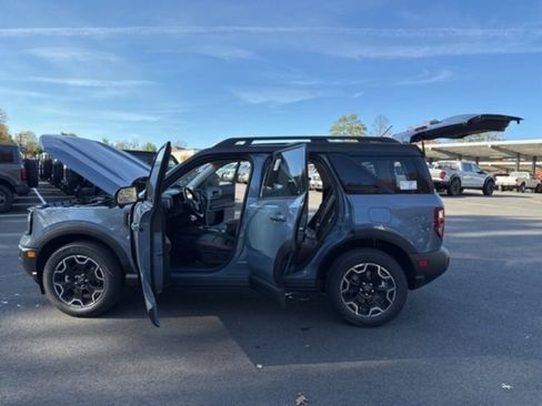 New 2025 Ford Bronco Sport Outer Banks w/ Outer Banks Tech Package+ image 23