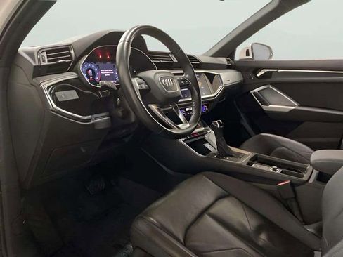 Used 2020 Audi Q3 2.0T Premium w/ Convenience Package image 18