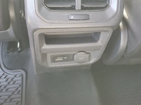 Used 2020 Volkswagen Tiguan SEL FWD image 15