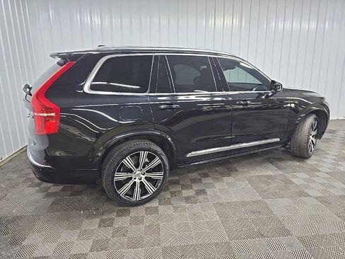 Used 2024 Volvo XC90 B5 Plus image 3