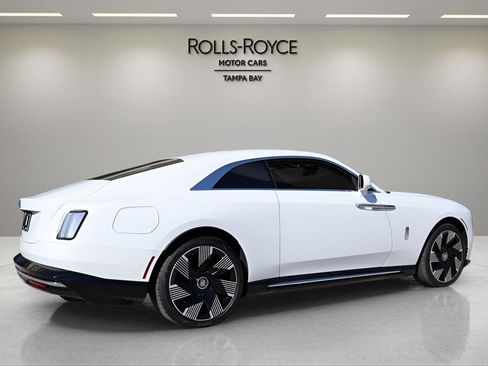 Certified 2024 Rolls-Royce Spectre Base w/ Spectre Launch Package image 2