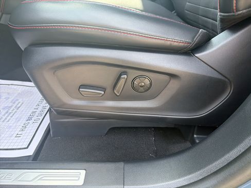 Certified 2025 Ford Explorer ST-Line w/ Premium Package RWD image 18