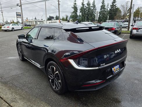 Used 2022 Kia EV6 Wind image 5
