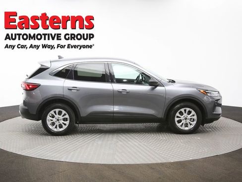 Used 2024 Ford Escape Active image 45