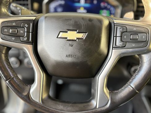 Used 2022 Chevrolet Silverado 1500 LTZ w/ Technology Package image 15