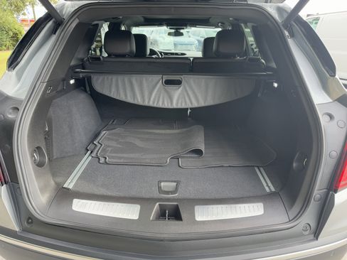 Used 2025 Cadillac XT5 Premium Luxury image 7