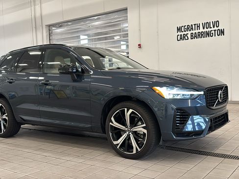 Used 2024 Volvo XC60 T8 Ultimate w/ Protection Package Premier AWD/4WD image 3