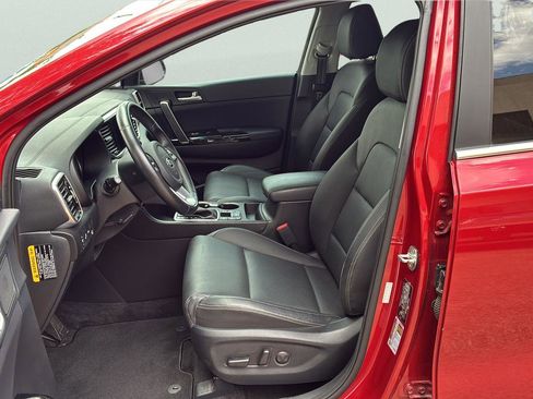 Used 2022 Kia Sportage EX w/ EX Technology Package FWD image 21