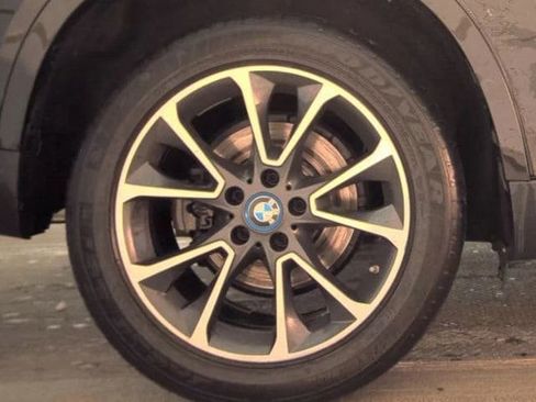 Used 2018 BMW X5 xDrive40e image 13