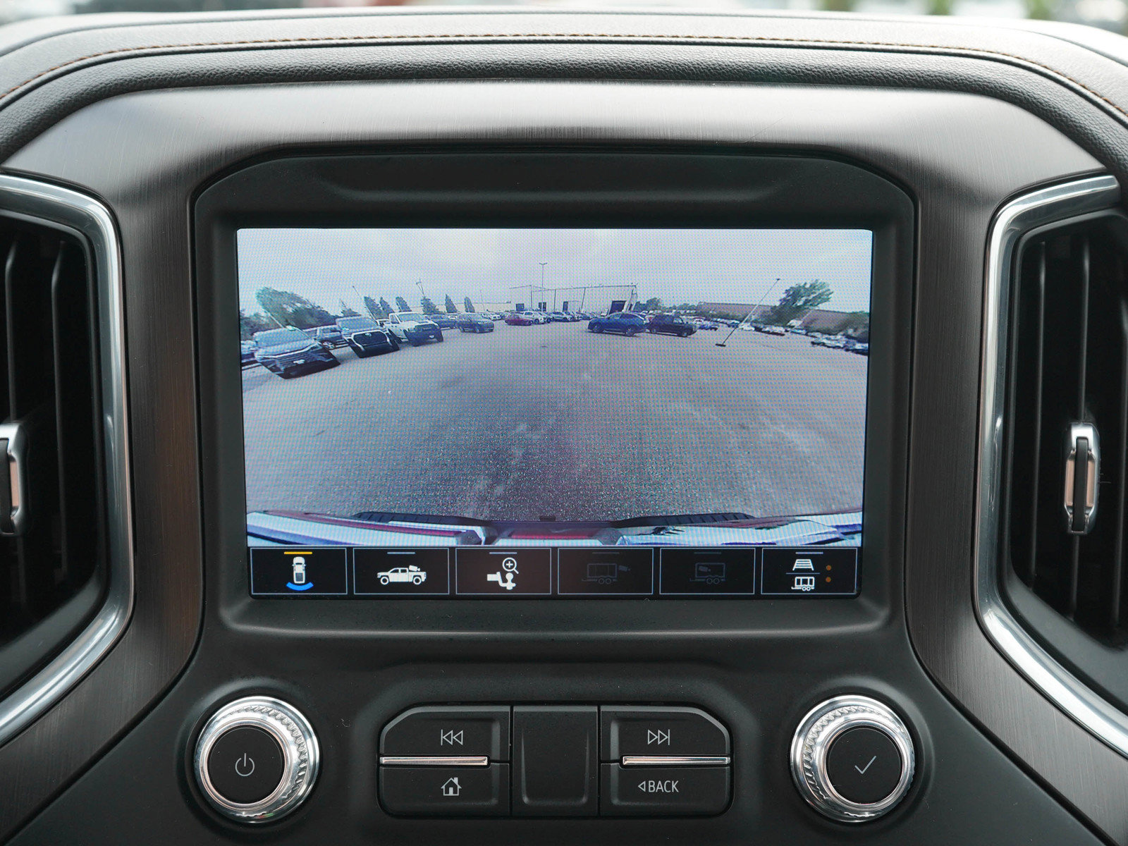 Used 2022 GMC Sierra 2500 AT4 w/ Gooseneck/5TH Wheel Package AWD/4WD image 24