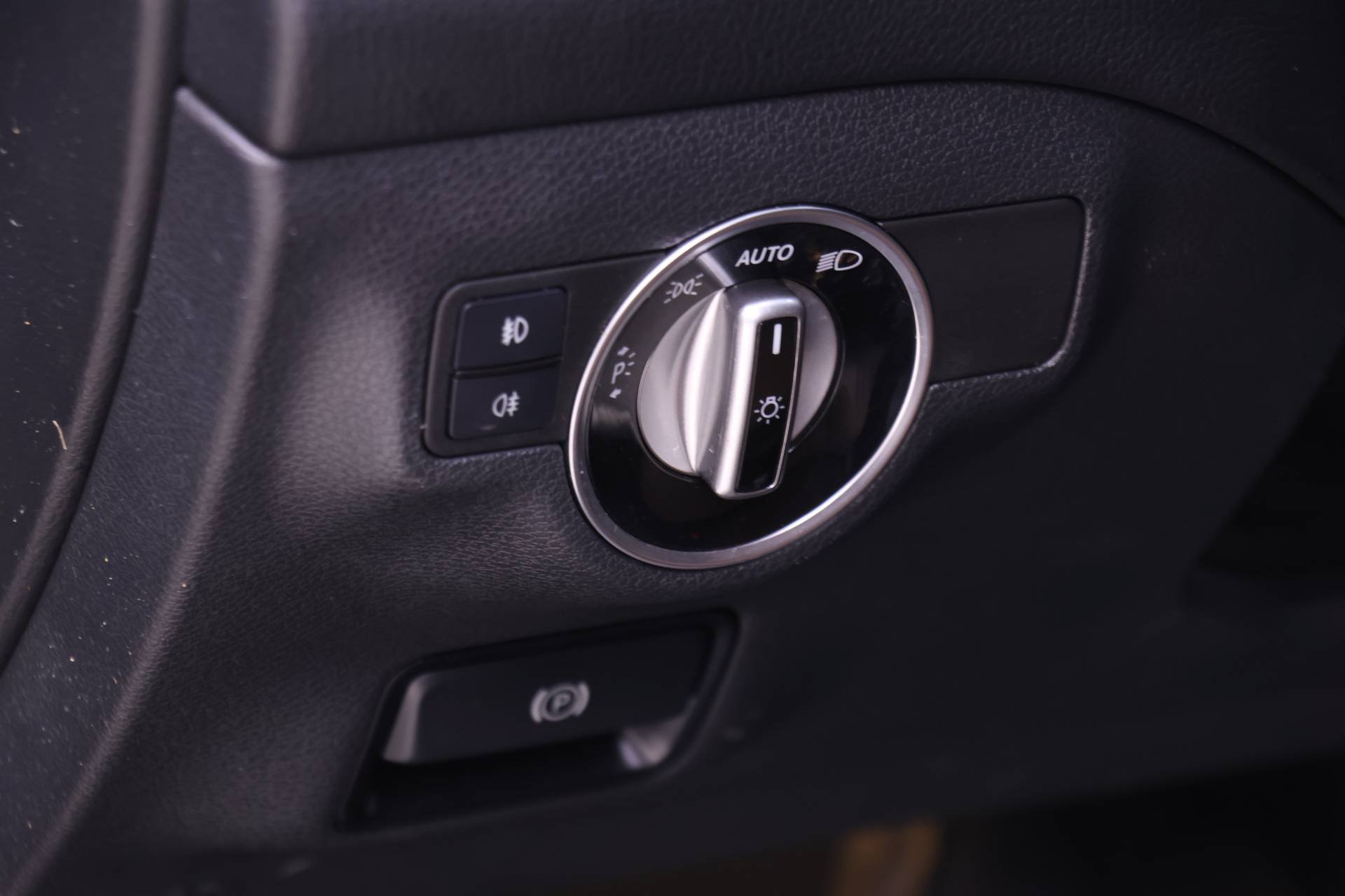 Used 2018 Mercedes-Benz GLA 250 4MATIC image 20