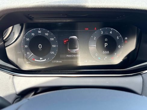 Certified 2025 Land Rover Range Rover Evoque S AWD/4WD image 29
