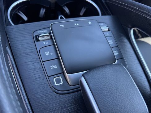 Used 2025 Mercedes-Benz GLS 450 4MATIC image 36