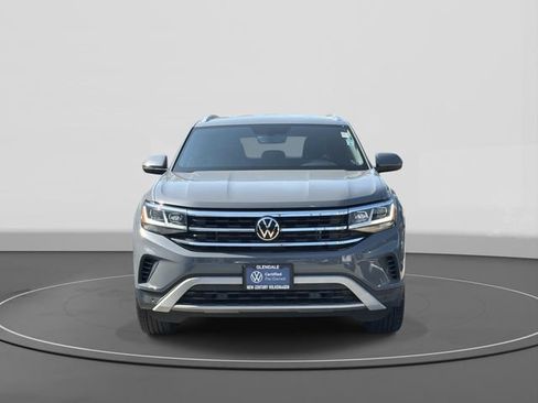 Certified 2023 Volkswagen Atlas Cross Sport SE w/ Black Wheel Package AWD/4WD image 2