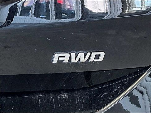 Used 2024 Chevrolet Equinox LS AWD/4WD image 28