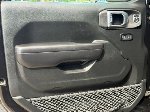 Used 2020 Jeep Wrangler Unlimited Sport S AWD/4WD image 23