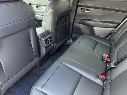 New 2025 Nissan Murano SL image 9