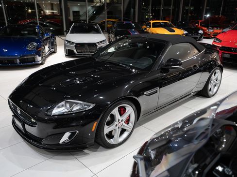 Used 2015 Jaguar XKR R RWD image 43