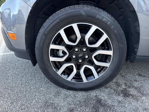 Used 2022 Ford Maverick Lariat w/ Lariat Luxury Package FWD image 31