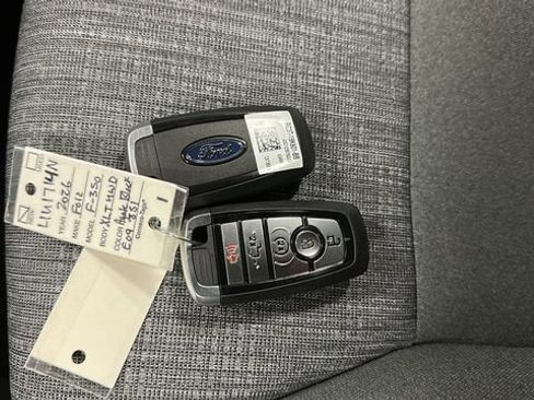 New 2026 Ford F350 XLT AWD/4WD image 19