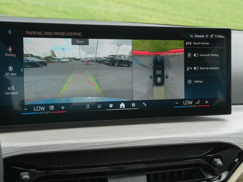 Used 2025 BMW 330i Sedan RWD image 24