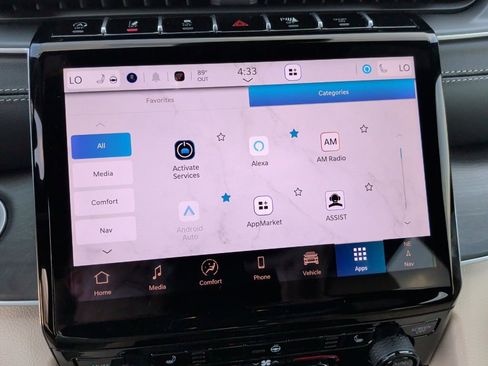 New 2025 Jeep Grand Cherokee L Limited image 29