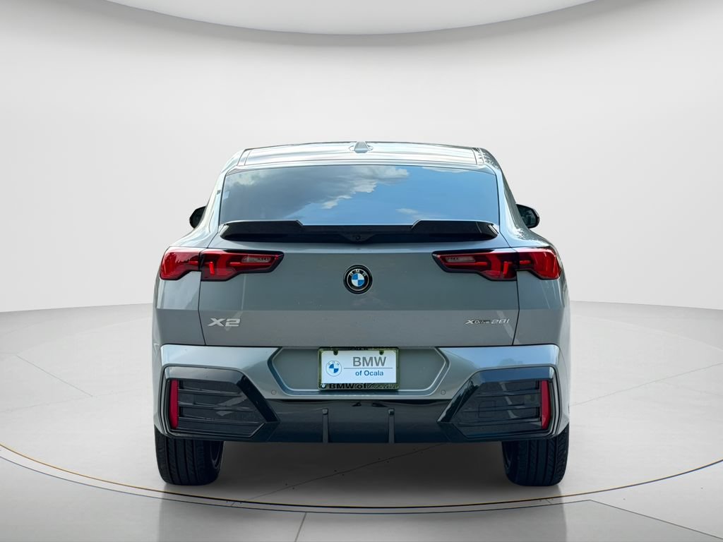 New 2026 BMW X2 xDrive28i AWD/4WD image 6