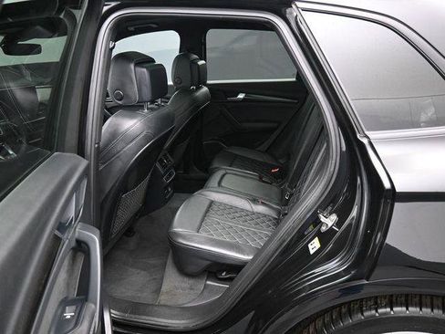 Used 2024 Audi SQ5 Premium Plus w/ Premium Plus Package image 30