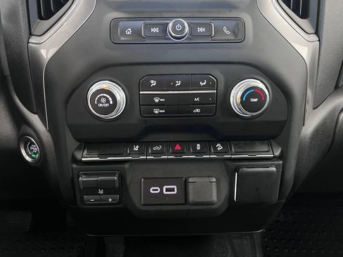 Used 2024 GMC Sierra 2500 Pro w/ Convenience Package AWD/4WD image 15