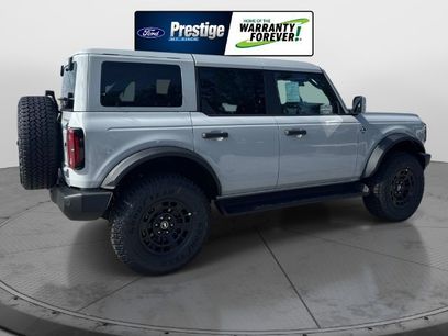New 2026 Ford Bronco Outer Banks w/ Sasquatch Package
