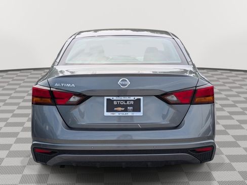 Used 2021 Nissan Altima 2.5 S w/ Driver Assist Package FWD image 4