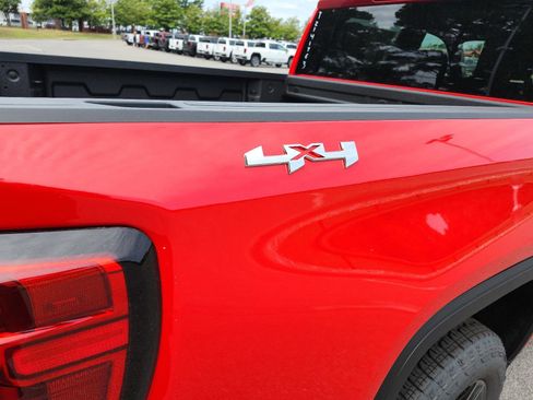 New 2026 GMC Sierra 1500 Pro w/ Graphite Edition image 4