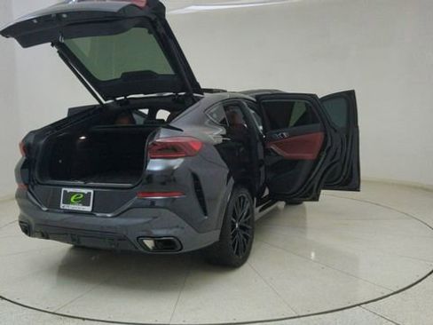Used 2025 BMW X6 xDrive40i w/ Executive Package image 74