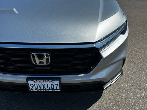 Certified 2025 Honda CR-V EX image 5
