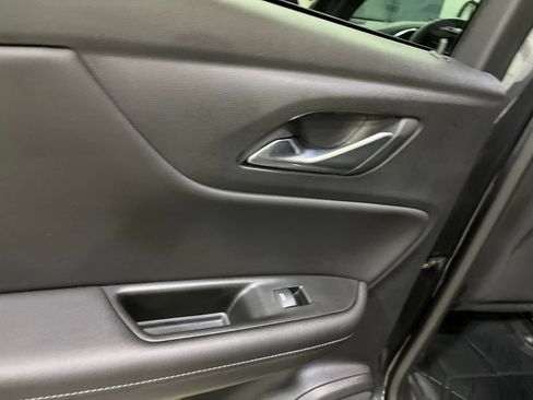 Used 2022 Chevrolet Blazer LT FWD image 24