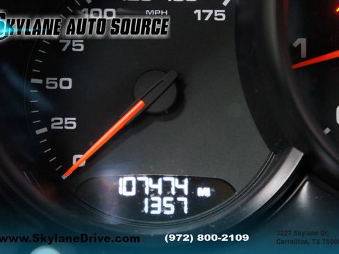 Used 2018 Porsche Macan Sport Edition image 13