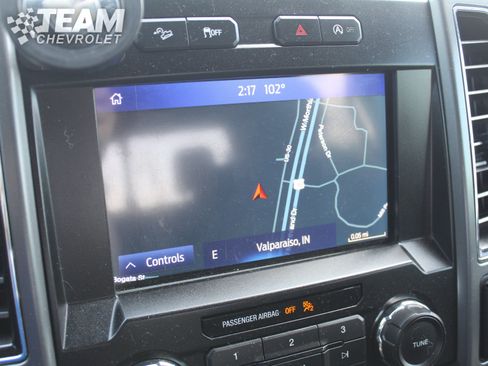Used 2019 Ford F150 XLT w/ Equipment Group 302A Luxury AWD/4WD image 18