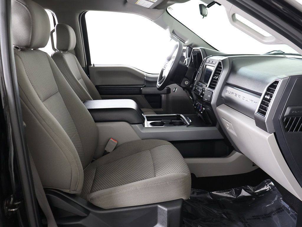 Used 2019 Ford F250 XLT w/ XLT Premium Package AWD/4WD image 31