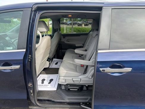 Used 2024 Honda Odyssey EX-L image 21